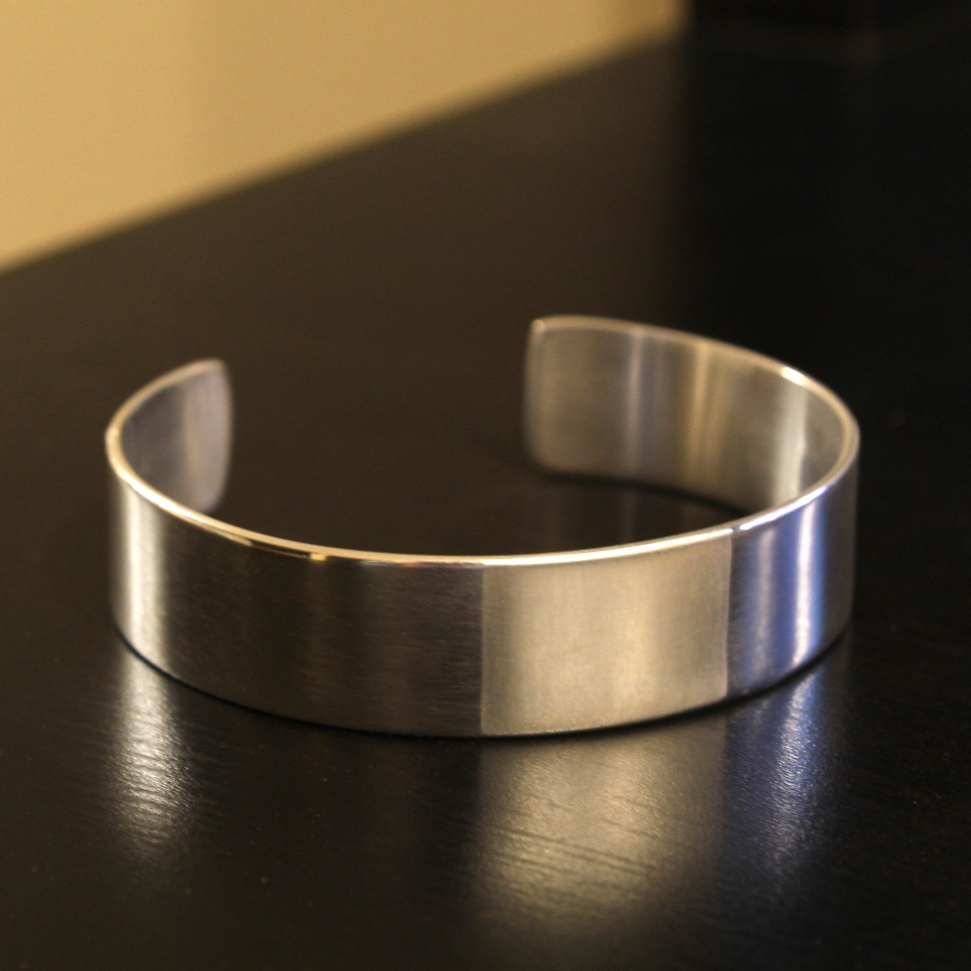 Silver cuff with matte center