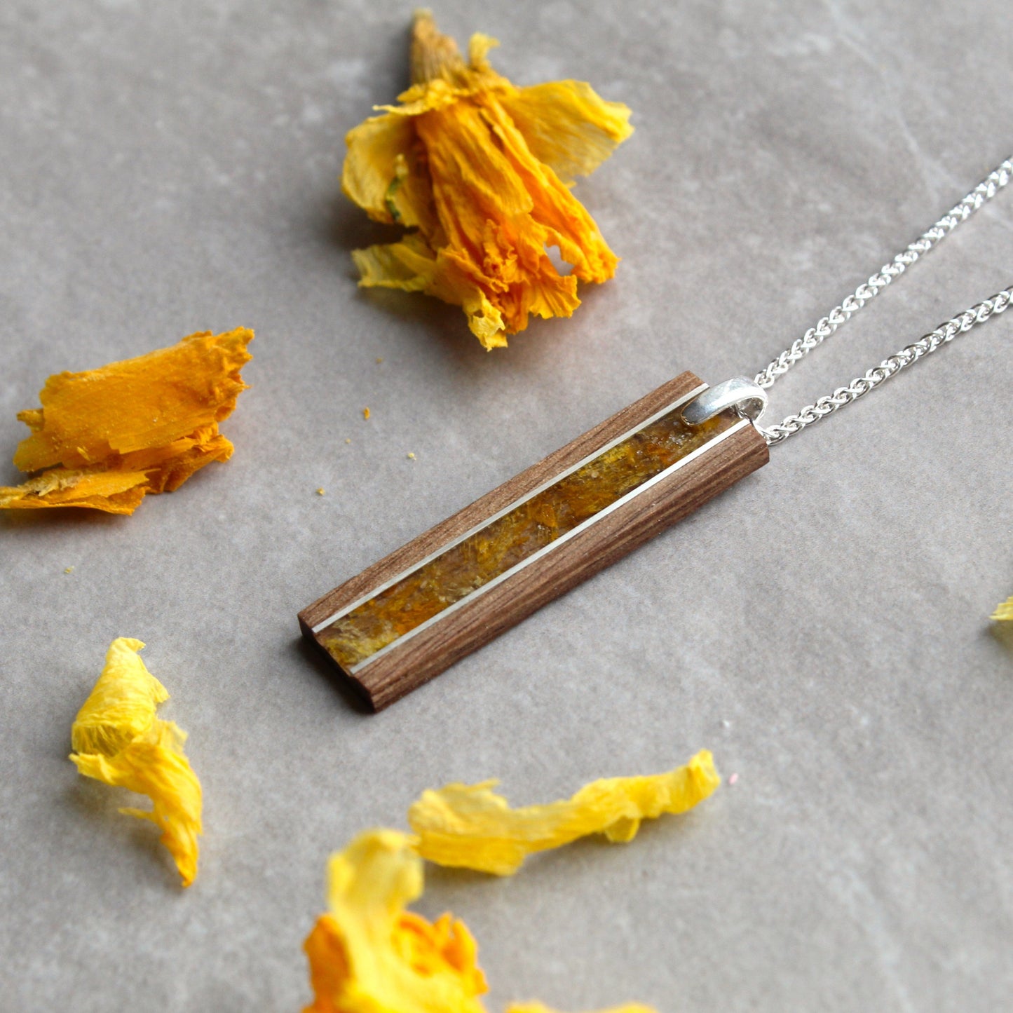 Daffodil flower pendant