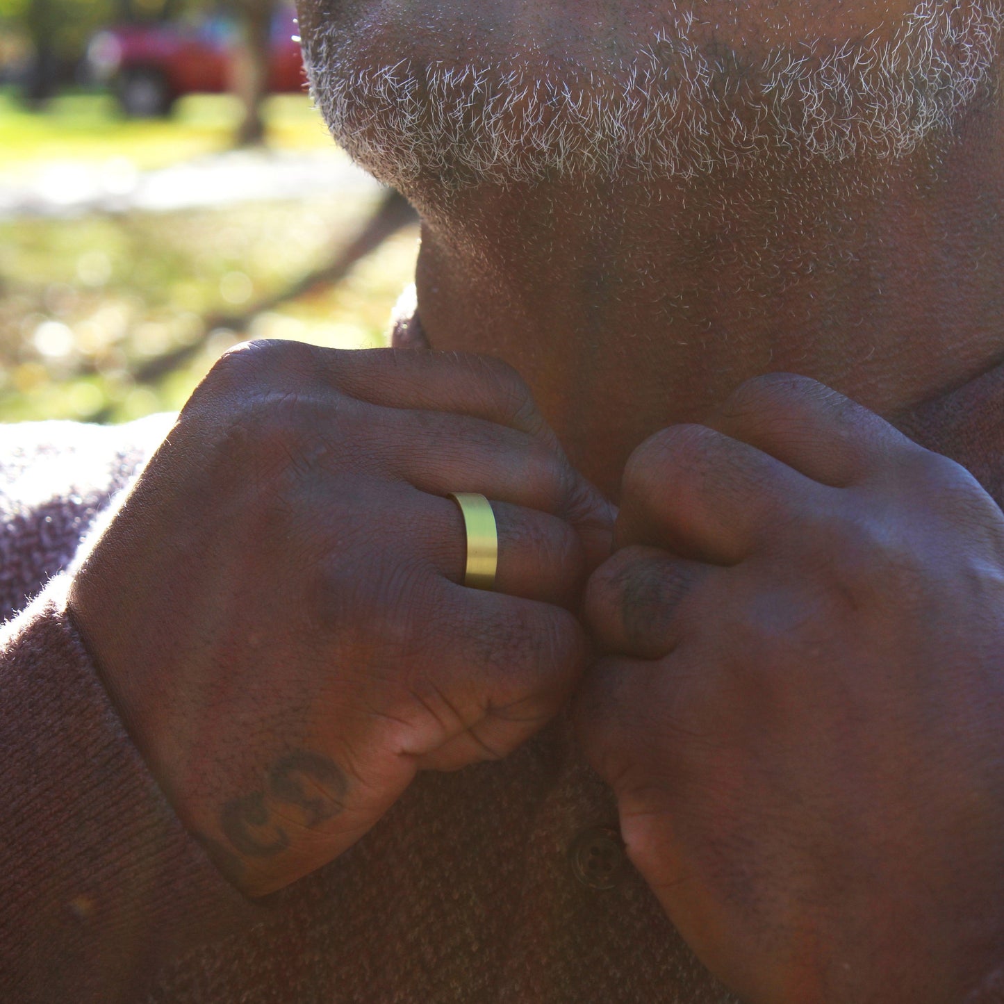 Gold ring brushed finish