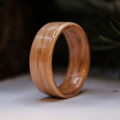 Red oak wood ring